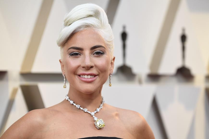 Lady Gaga singt bei der Amtseinführung des neuen Präsidenten die Nationalhymne.