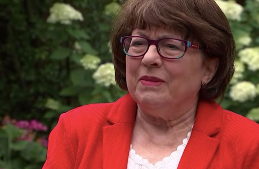 Angela Levin veröffentlichte 2018 die offizielle Biografie