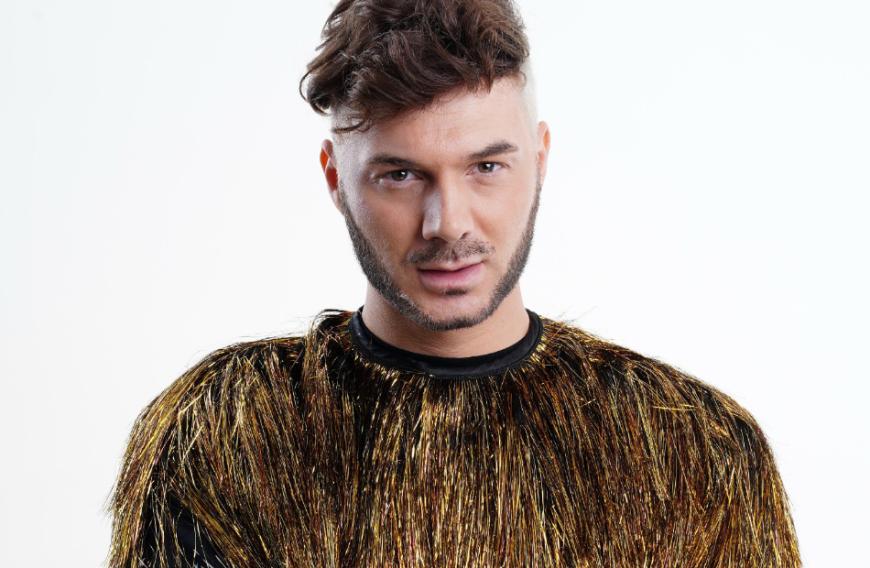 Er rückte für Nina Queer nach: