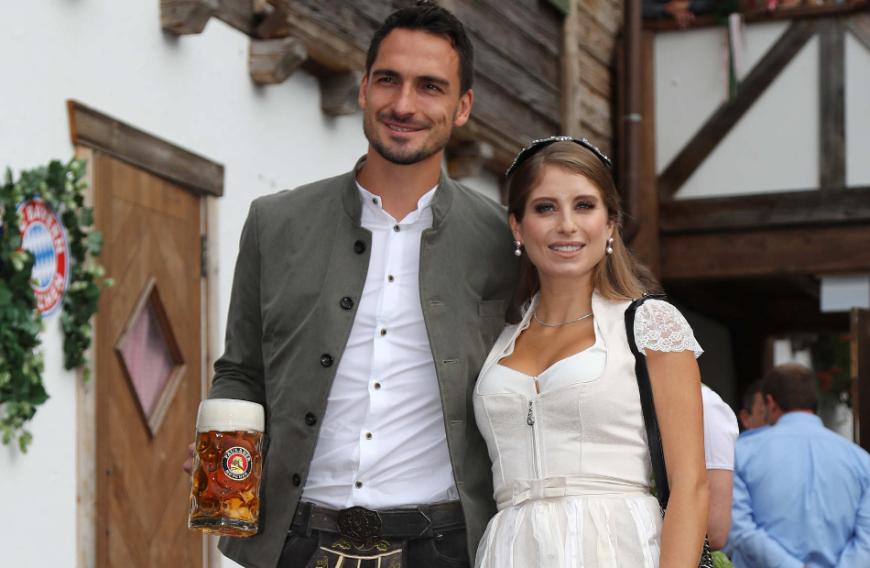 Ehemann Mats Hummels taucht normalerweise nur selten in Cathys Instagram-Feed auf.
