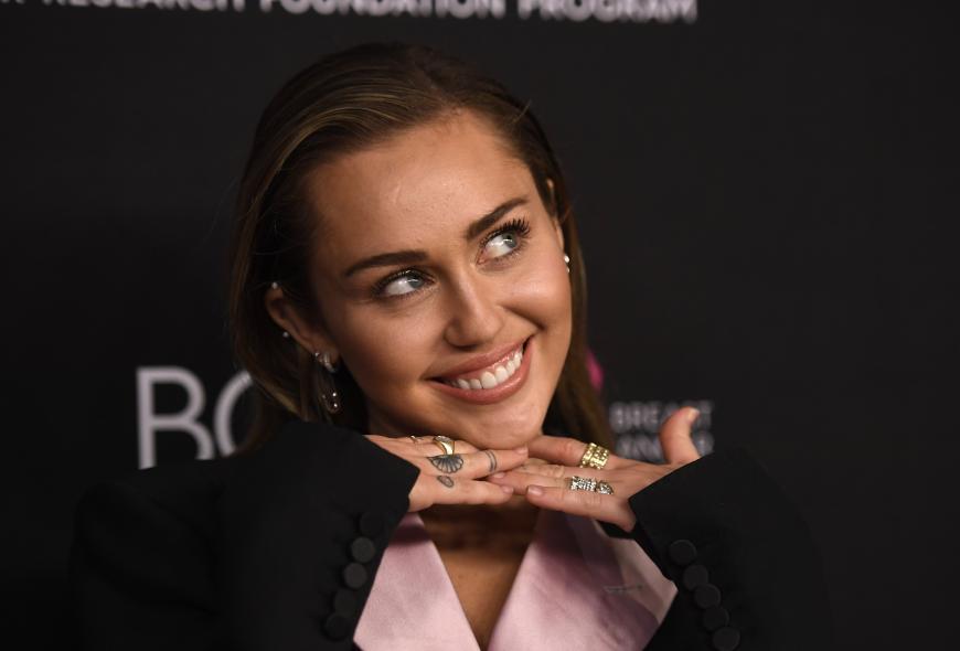 Miley Cyrus offenbarte kürzlich, welches Geschlecht sie präferiert.