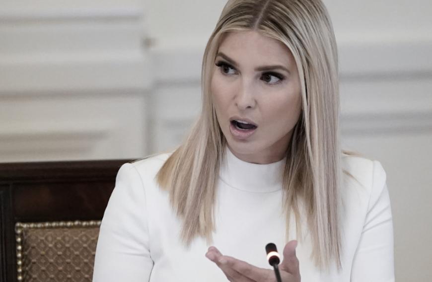 Bereits als sie angekündigt hatte, zur Vereidigung von Joe Biden gehen zu wollen, tobte Daddy Donald und soll Ivanka sogar Verrat vorgeworfen haben.