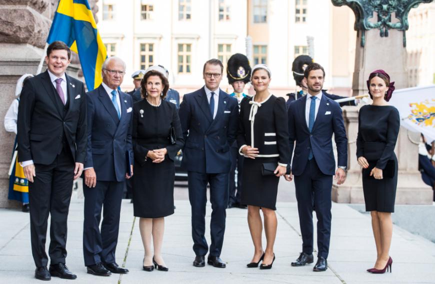 Carl Philip soll seinen Eltern, König Carl Gustav und Königin Silvia sogar ein Ultimatum gestellt haben.