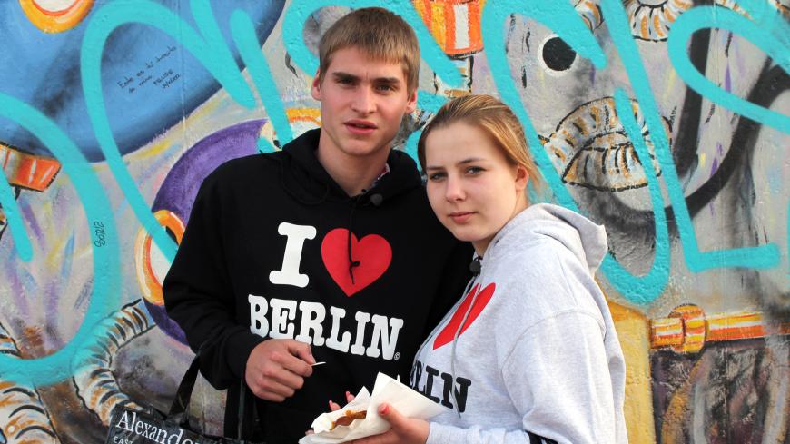 Sechs lange Jahre lang versuchte Sarafina Wollny mit Ehemann Peter ihr Liebesglück mit Nachwuchs zu krönen – erfolglos! Bis jetzt, denn die 25-Jährige ist endlich schwanger!