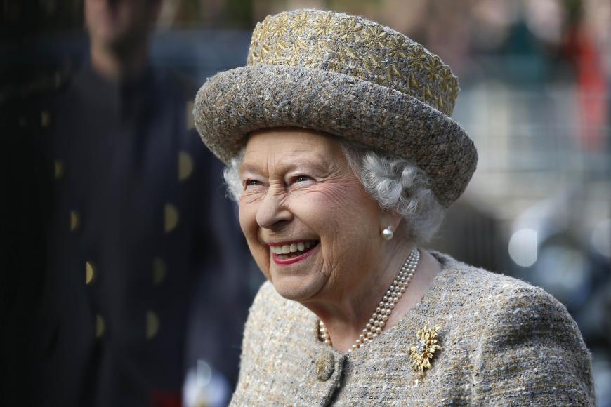 Ist Queen Elizabeth II privat ein wahres Comedy-Talent?