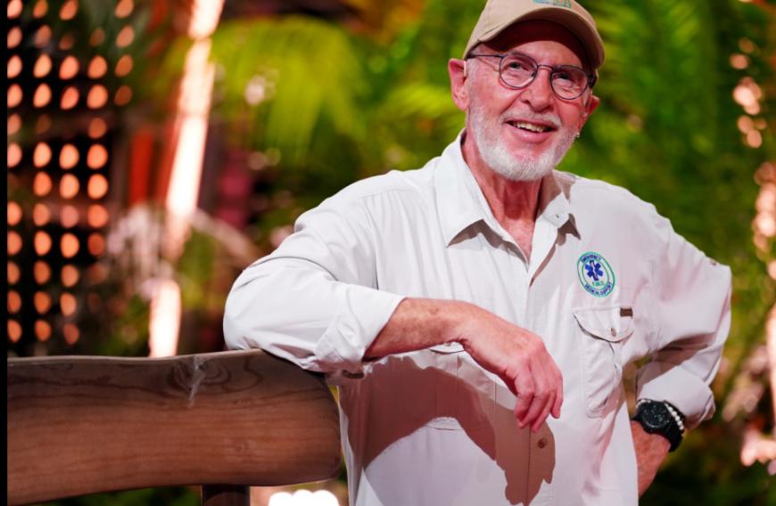 Dschungelcamp ohne Dr. Bob? Das ist für die meisten Fans wohl kaum vorstellbar! Von Anfang an gehört der 70-Jährige zu dem Reality-Format dazu.