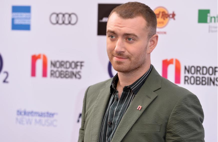 Sam Smith ist seit zwei Jahren Single. Zu lange, finden seine Freunde.