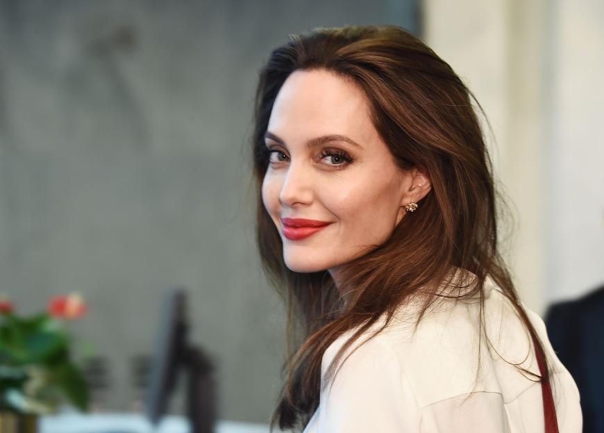 Angelina Jolie will ein ganz besonderes Kunstwerk verkaufen.