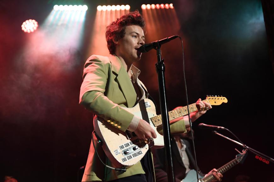 Harrys Fans sind ganz und gar nicht mit der Liebe einverstanden! Seine weiblichen Anhänger flippen regelrecht aus ...