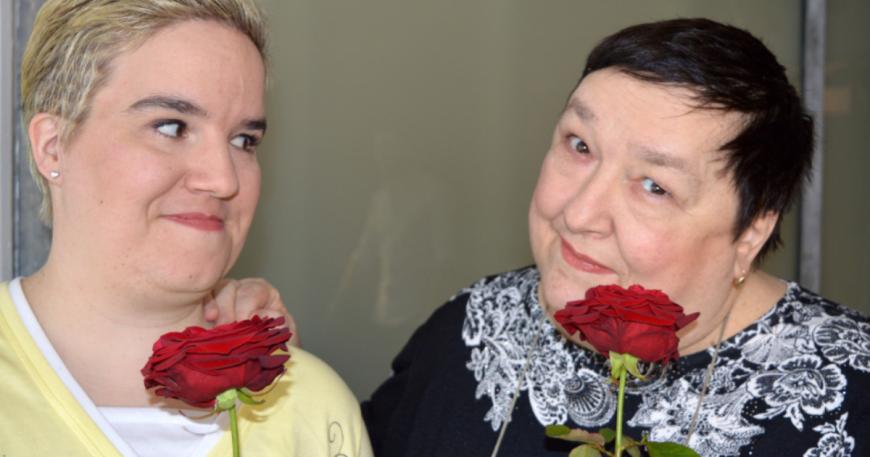 Anfang 2017 starb ihre geliebte Mutter Irene Fischer völlig unerwartet, weshalb sich die 38-Jährige vorerst aus der Öffentlichkeit zurückgezogen hat.