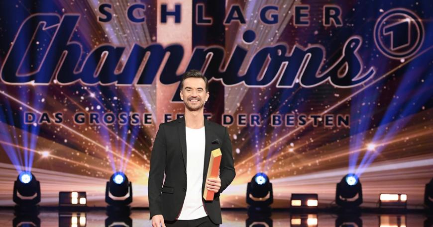 Showmaster Florian Silbereisen präsentiert die
