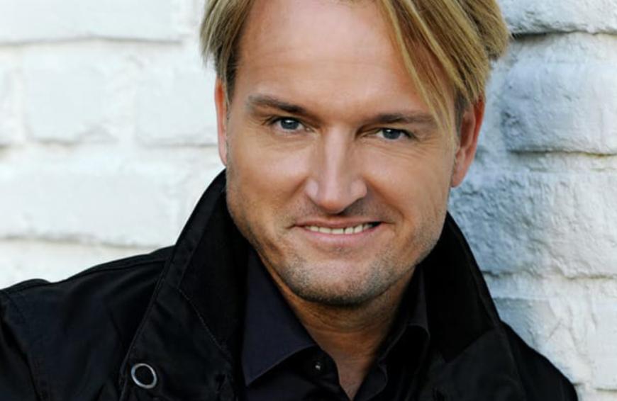 Markus Krampe, der den Schlagerstar jahrelang als Manager - und Freund - betreute, verriet im OKmag.de-Podcast