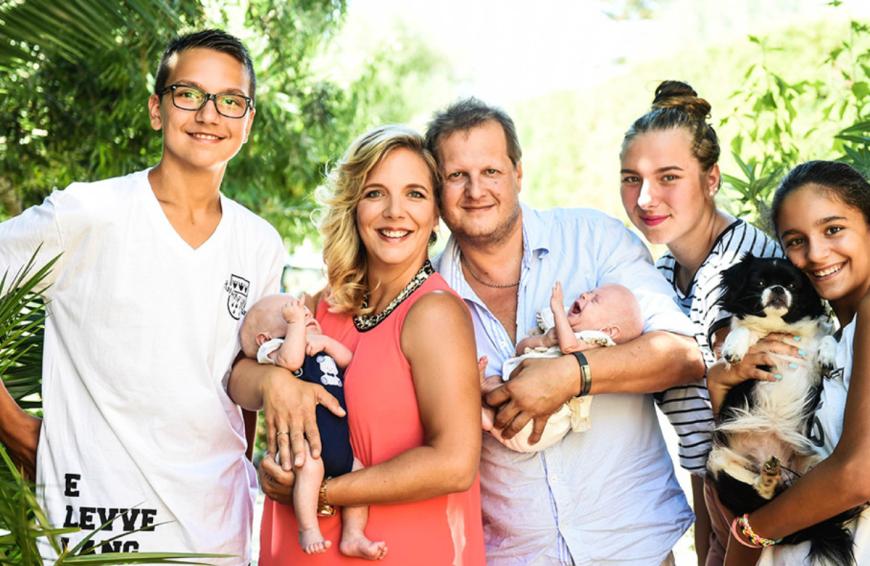 In Kürze zieht die 43-Jährige aus ihrem Haus auf Mallorca aus, in dem sie jahrelang mit ihrem verstorbenen Ehemann Jens Büchner (†49) und ihren Kindern gelebt hat.