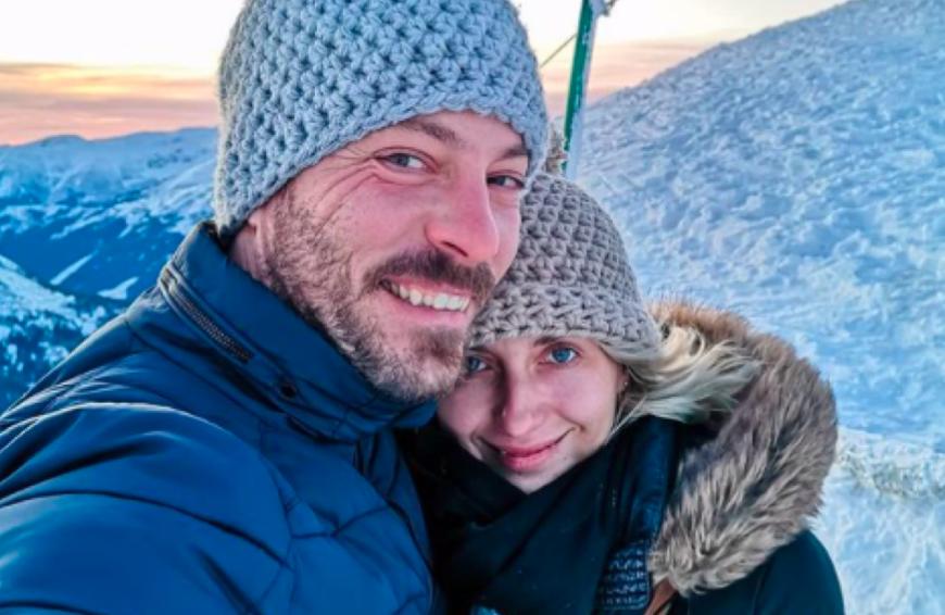 Die gemeinsame Hündin Bella ist gestorben. Bei Instagram schrieb das Paar: