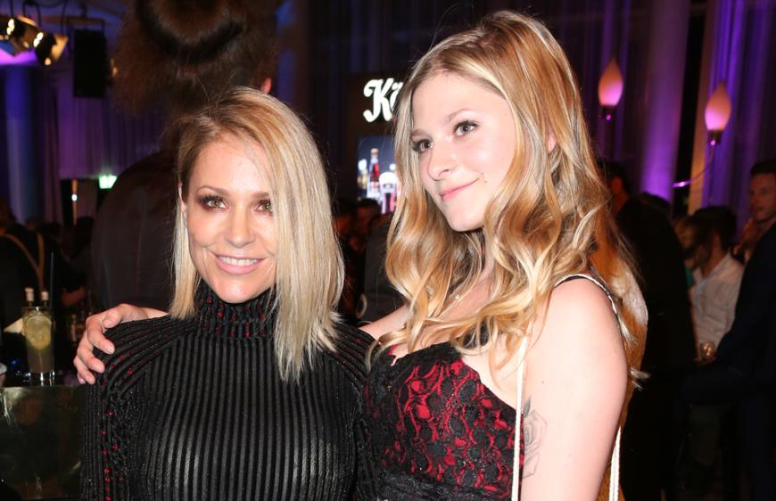 Michelle mit ihrer Tochter Marie.
