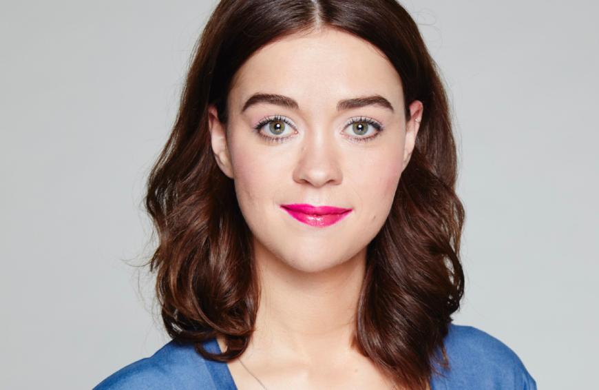 Dieses Serien-Aus kam überraschend: Im März 2021 wurde bekannt, dass Ronja Herberich, die erst 2020 zu der beliebten Daily-Soap dazustieß, aussteigen wird. Bis Frühjahr 2021 wird die Merle-Darstellerin noch in ihrer Rolle zu sehen sein. Wie genau Merle den Kolle-Kiez verlassen wird, ist aber vorab nicht bekannt, nur so viel:
