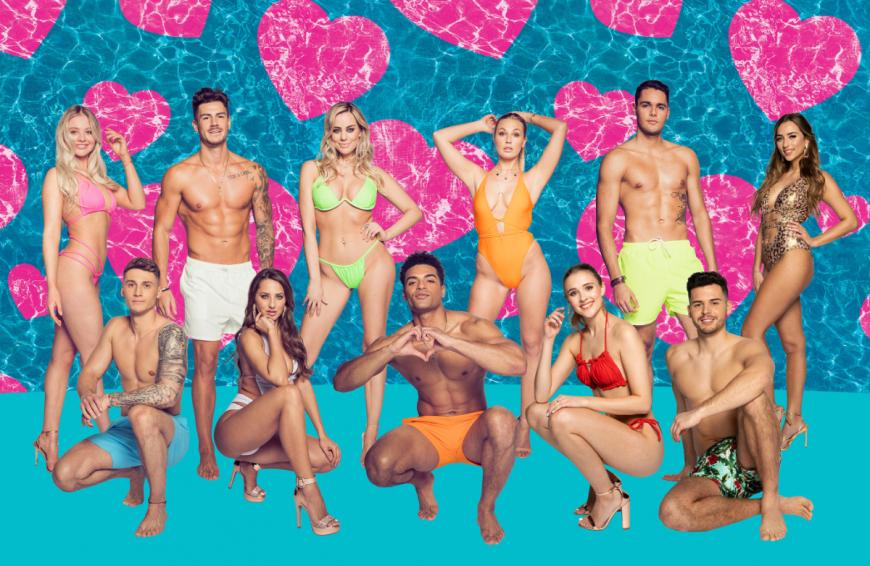 Auch 2021 suchen wieder Islander nach dem perfekten Couple. Doch gleich zu Beginn der Staffel gab es bereits das ein oder andere Liebesdrama.