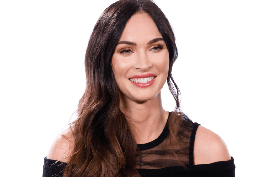 Lange, dunkle schwarze Wimpern wie Megan Fox? Das ist mit der richtigen Mascara möglich. Doch eine Wimperntusche geht noch einen Schritt weiter ...