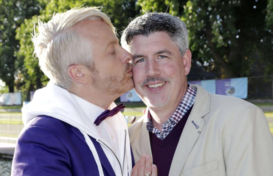 Ross antony und sein Ehemann Paul Reeves.