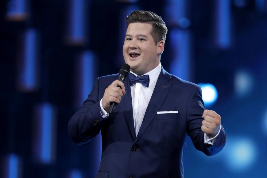 Doch hinter der ganzen Aktion steckte Chris Tall, der den Sänger eins auswischt.