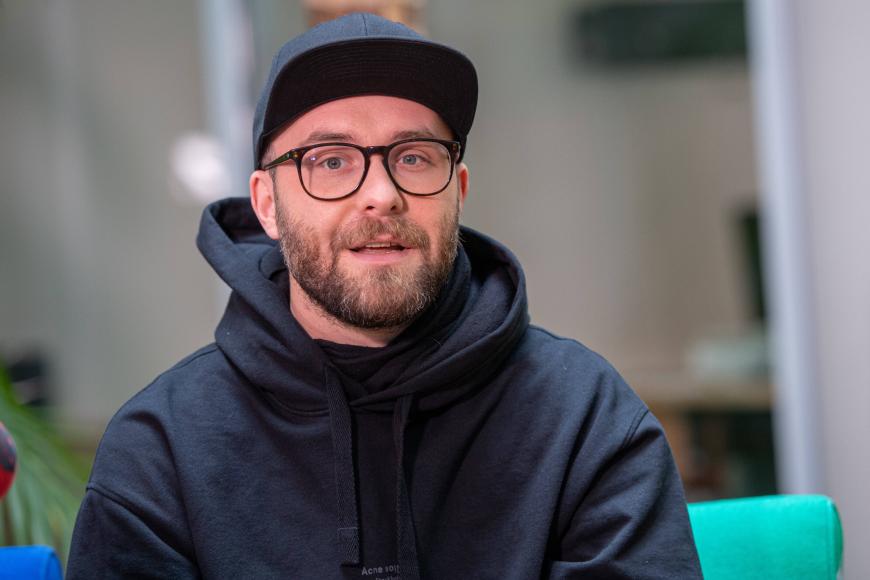 Fans und Follower von Mark Forster müssen jetzt ganz stark bleiben ...