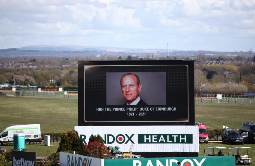 Der Tod von Prinz Philip wird in ganz Großbritannien verkündet.