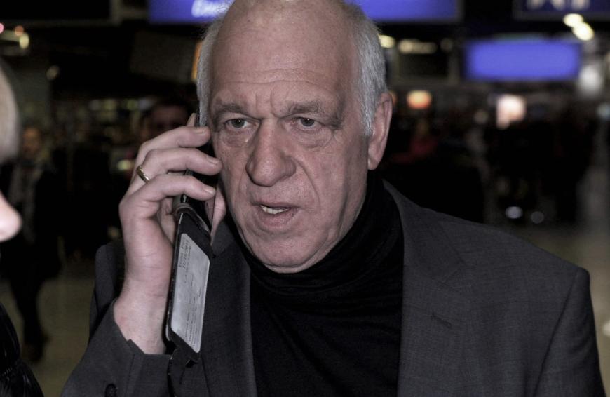 Auch Vater Manfred Weßels, mit dem Michael Wendler kein gutes Verhältnis haben soll, behauptete Anfang 2020, dass Michael Wendlers und Laura Müllers Beziehung fake sei.