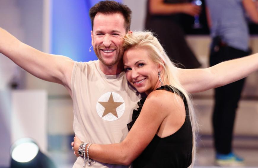 Michael Wendler und Claudia Norberg waren 29 Jahre zusammen. Im Oktober 2018 gaben sie überraschend ihre Trennung bekannt. Letztes Jahr hätten sich die beiden scheiden lassen, wie der Musiker damals stolz verkündet hatte.