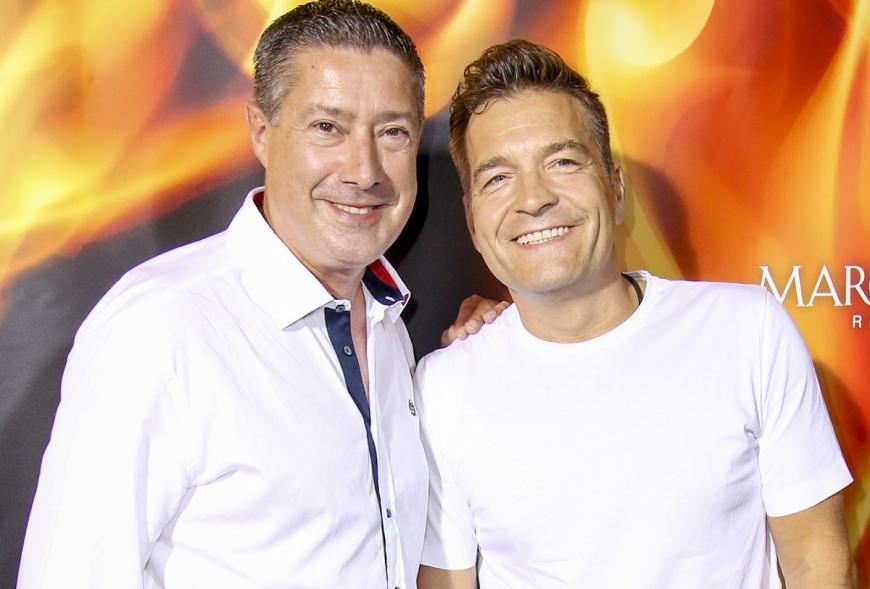 Der Mann mit der markanten Stimme hat insbesondere zu Juror Joachim Llambi ein gutes Verhältnis.
