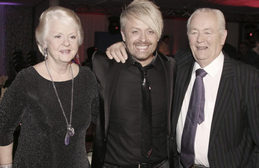 2017 starb Ross' Vater Denis an Krebs - ein schwerer Verlust für den Musiker und Mutter Vivien.