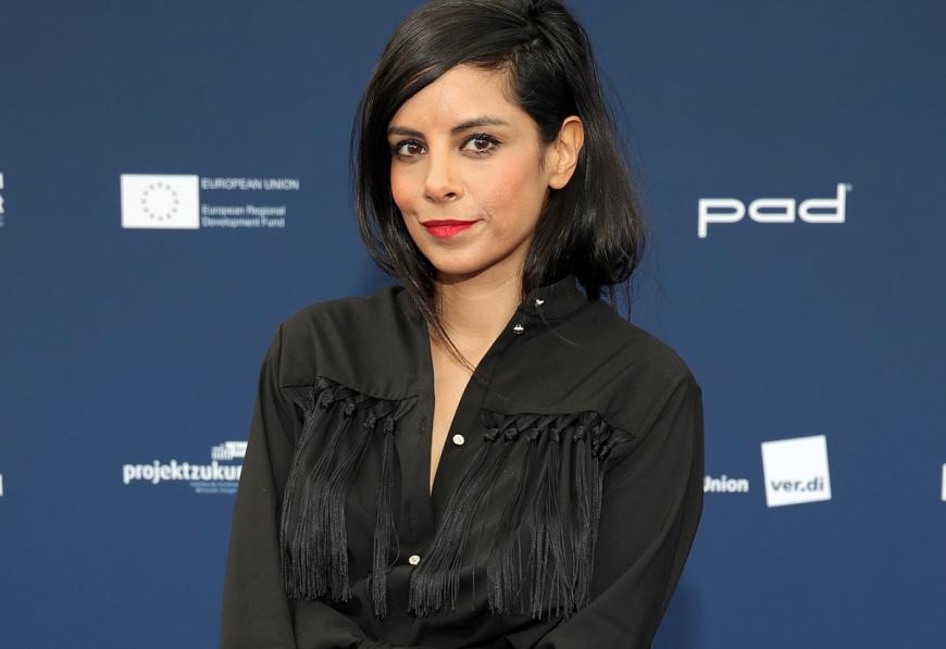 Collien Ulmen-Fernandes muss sich aufgrund ihrer beruflichen Tätigkeit neben der Rolle als Mutter oft wüste Beschimpfungen anhören.