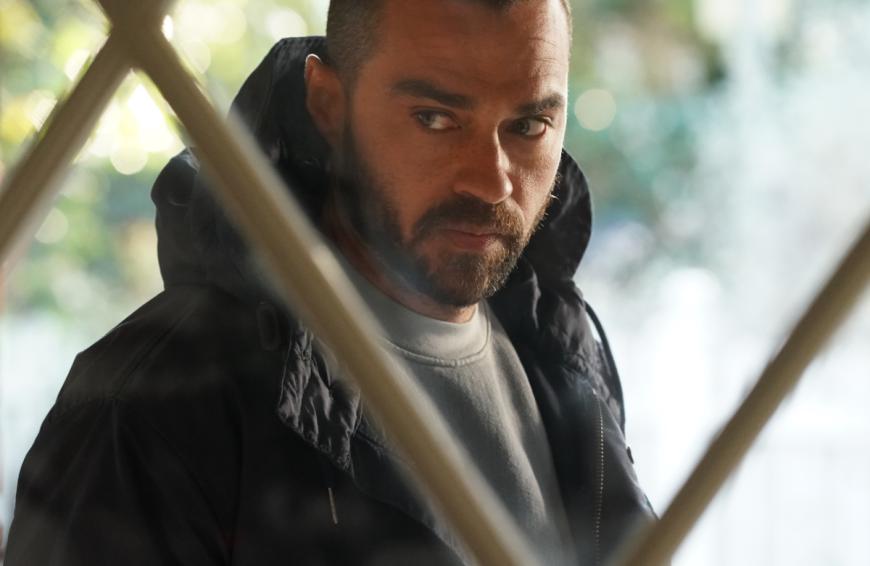 Hinweise auf ein Serien-Aus verdichten sich. Schon zwei Cast-Mitglieder, unter anderem Jesse Williams, verlassen die Serie nach dieser Staffel.