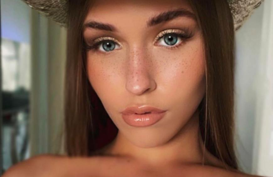 ... ihr letztes Social-Media-Post ist dieses Selfie vom 27. Februar. Doch was ist bloß los bei der 20-Jährigen?