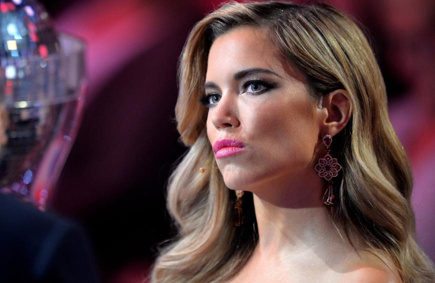 ... trat sie die Nachfolge von Sylvie Meis an.