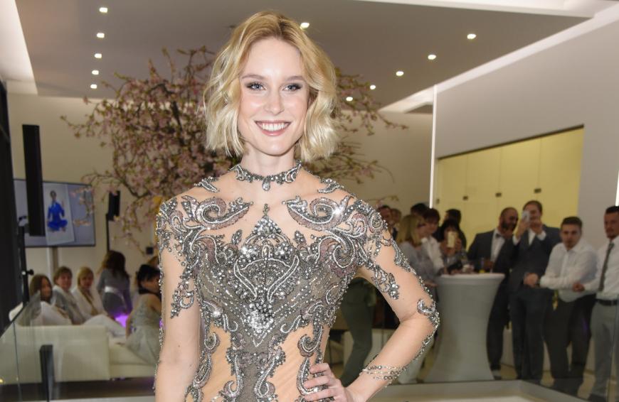 Kim lief auf der Fashion Week Berlin und ist regelmäßig auf deutschen Red-Carpet-Veranstaltungen zu sehen. Zudem wirbt sie für hairfree. 2017 war sie erneut bei