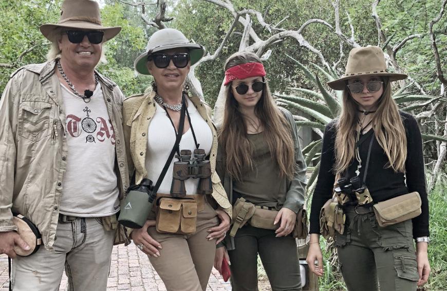 Shania und Davina Geiss sind der ganze Stolz von Carmen und Robert Geiss.
