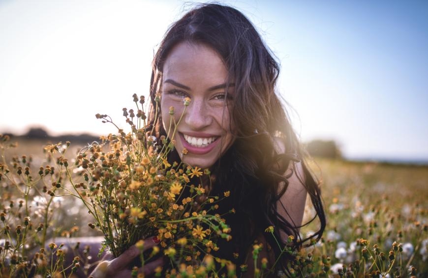 Clean und natural Beauty ist gefragter denn je. Welche Wirkstoffe im Sommer 2021 im Trend liegen, erfährst du hier. 
