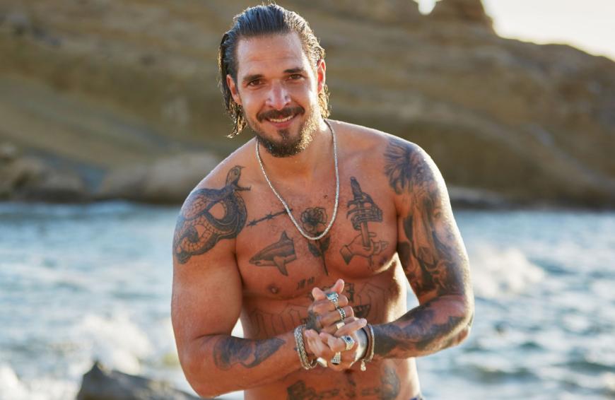 Zico Banach, 30, arbeitet als Development Manager in Köln. Hinter seinen auffälligen Tattoos steckt jedoch ein großer Romantiker.