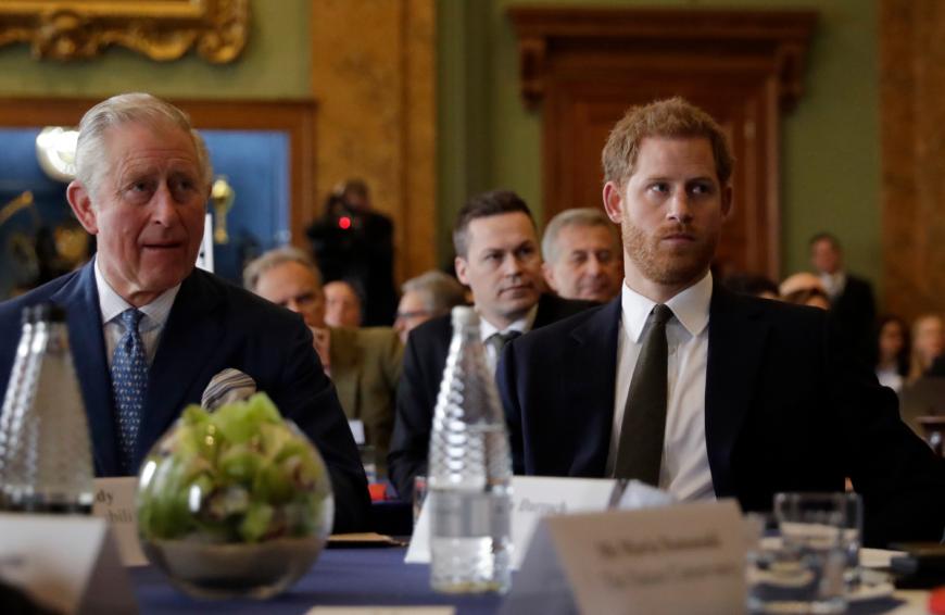 Das Verhältnis von Prinz Charles und seinem Sohn Prinz Harry soll extrem schlecht sein.