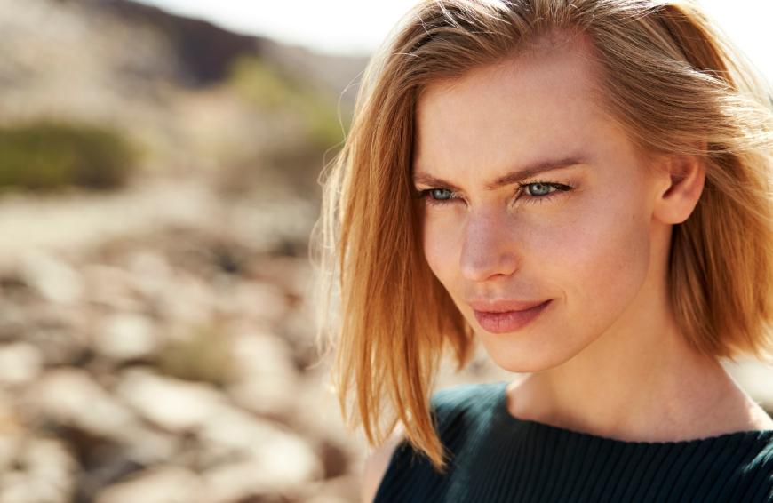 Straffe Haut wie nach einem Lifting gefällig? Dann ist dieses Anti-Aging-Serum genau das richtige für dich. 
