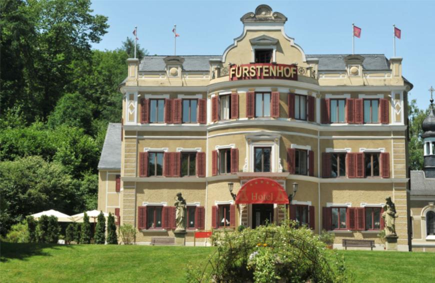 Im Fürstenhof sind schon so manche Dramen passiert. Doch wird einer der Fan-Lieblinge die Serie nun endgültig verlassen?