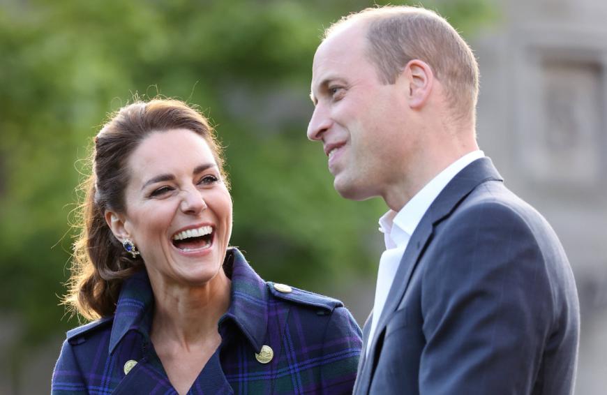 Trotz vieler Skandal-Ankündigungen, bewahren Kate und William stets die Ruhe.