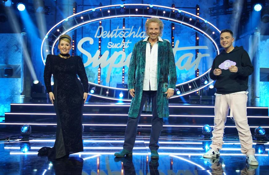 2021 krönte Maite Kelly ihre Karriere als Jurorin bei DSDS, hier mit Mike Singer und Thomas Gottschalk im Finale der Castingshow.