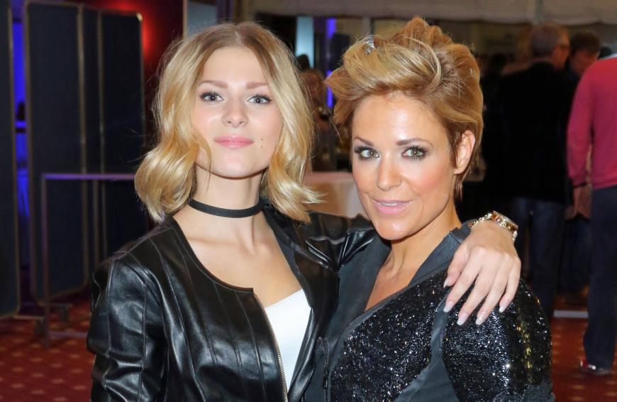 Marie Reim mit ihrer Mutter Michelle.