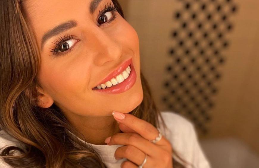 Aww! Eva Benetatous Fans sind hin und weg von dem neuesten Posting der frisch gebackenen Mama.