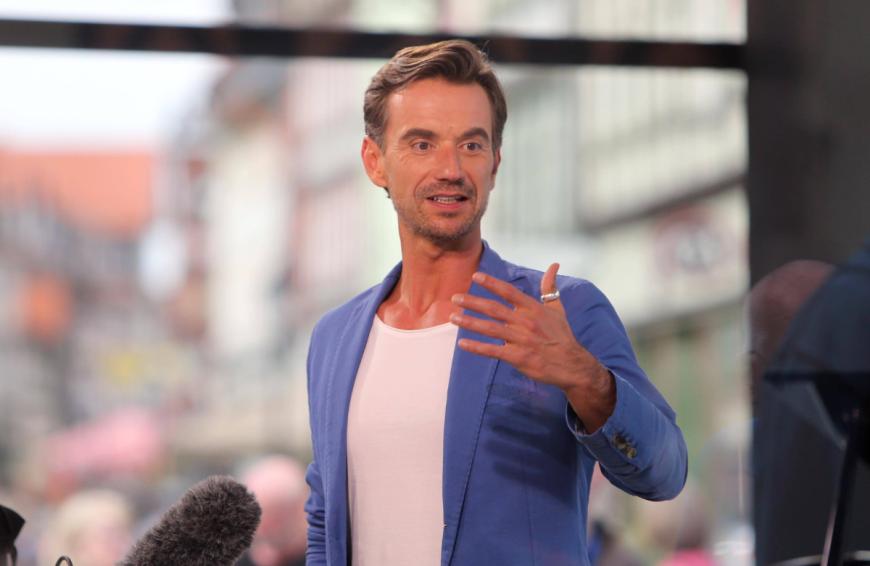 Florian Silbereisen muss derzeit bei DSDS schwitzen, kann sich dafür aber über eine Jubel-Nachricht freuen!