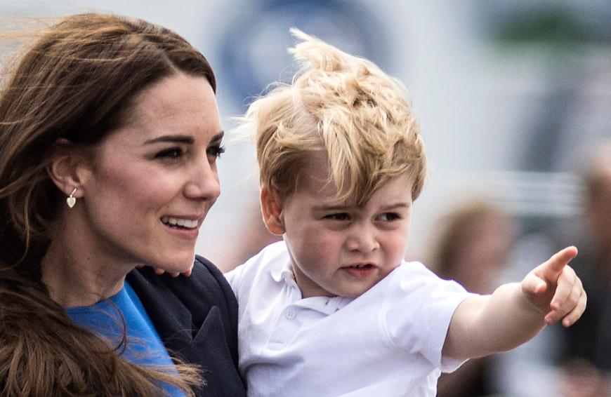 Prinz George wird von William und Kate immer mehr auf sein Leben in der Öffentlichkeit vorbereitet.