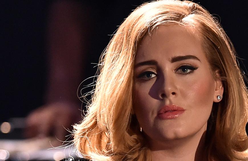 Sängerin Adele soll sich gerade in einem irren Wettstreit befinden. Ihre Konkurrentin...