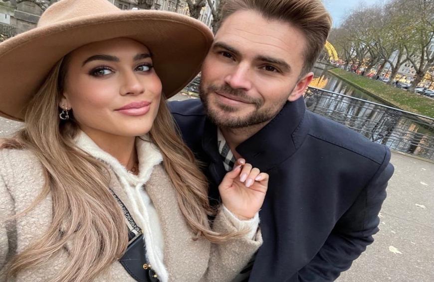 Im Mai kam Jessica Paszkas und Johannes Hallers erstes Baby, Tochter Hailey-Su, zur Welt. Seitdem schwebt die frischgebackene kleine Familie auf Wolke 7.