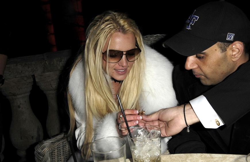 2008 wurde Britney Spears Vater die Vormundschaft für seine Tochter übertragen, nachdem diese einen Nervenzusammenbruch erlitt.